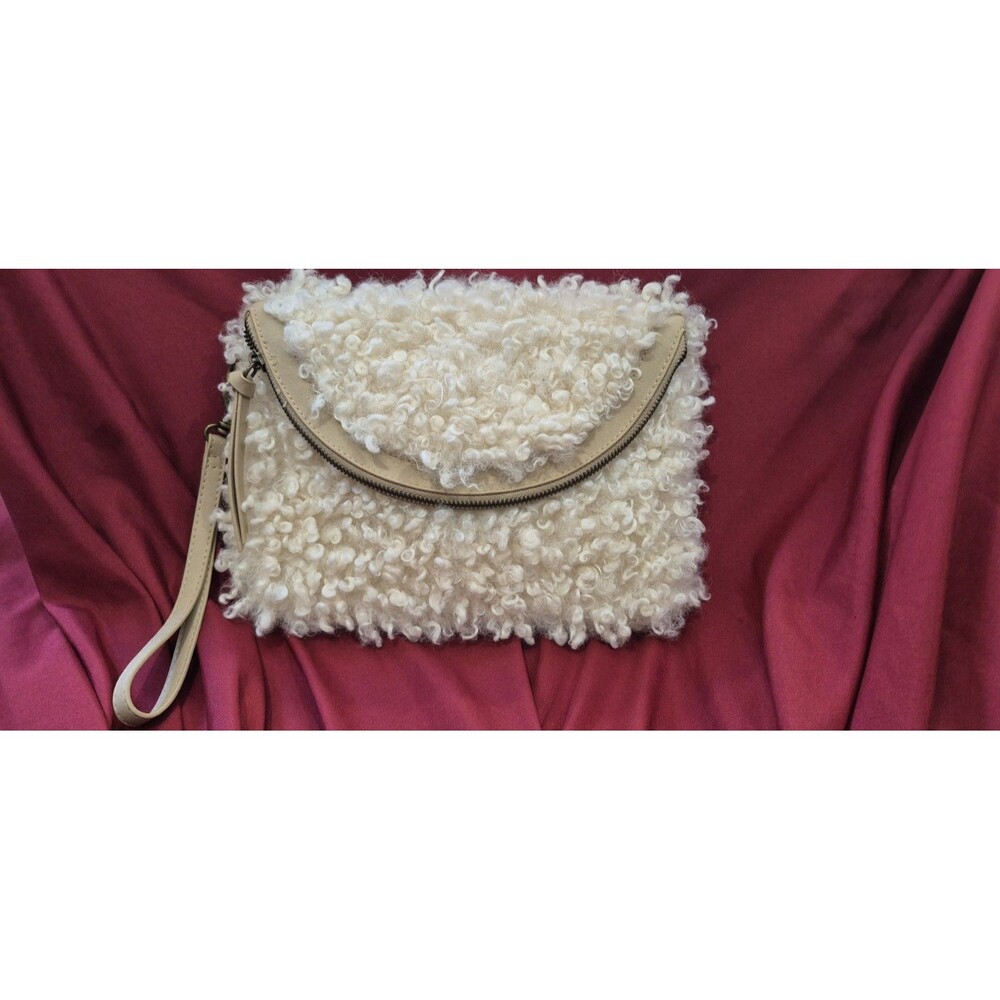 NWOT Universal Thread Sherpa Purse Bag Handbag Faux Lambs Wool